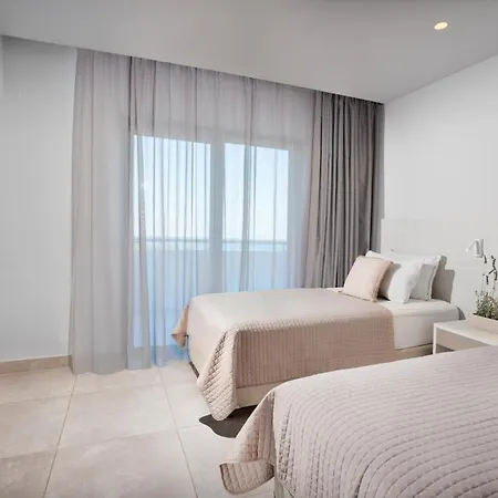 Porto Ξενοδοχείο 4*
